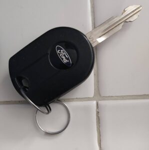 File:Ford car keys.jpg